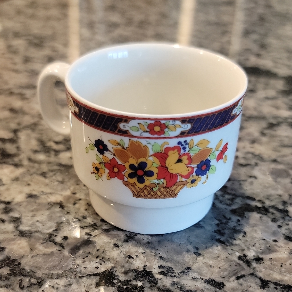 Italian Vintage Espresso Demitasse Cups There Are Two Sold Together As A Set